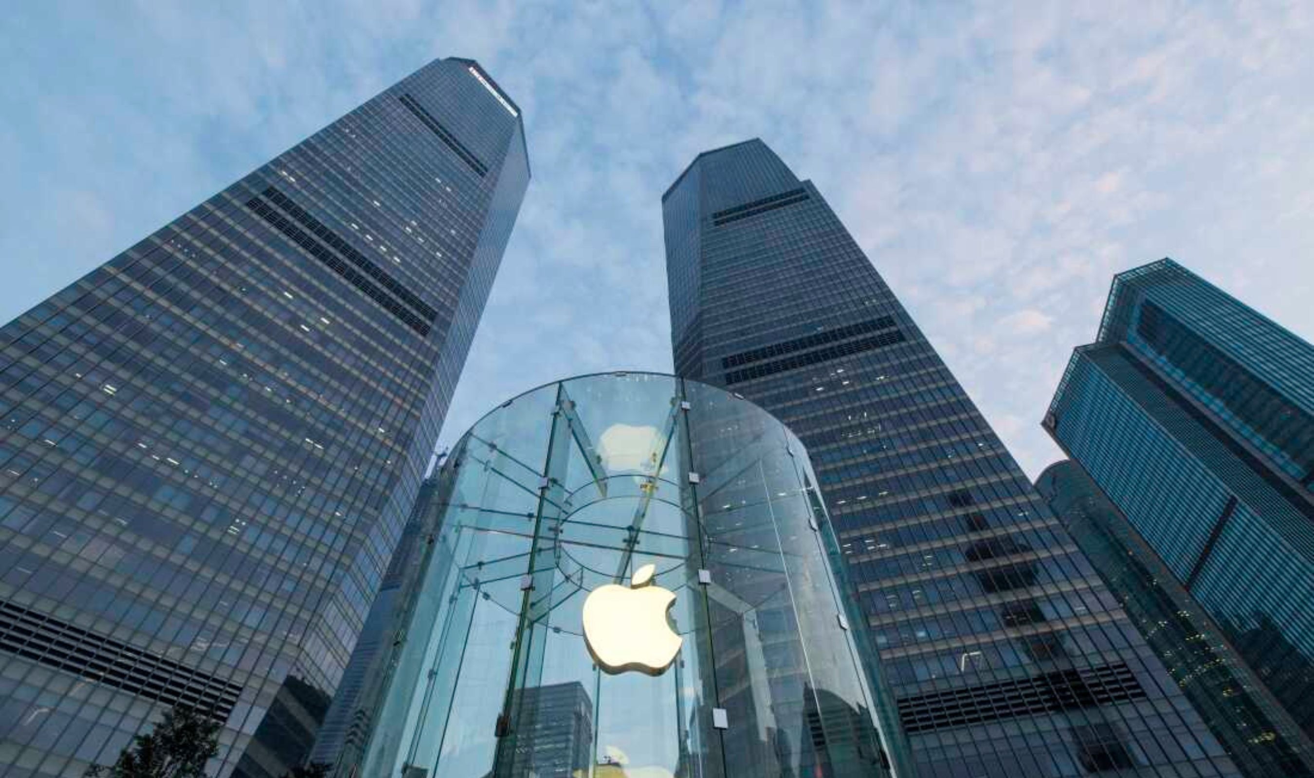 Analysts warn Apple's record quarter may mark the peak of the iPhone upgrade supercycle